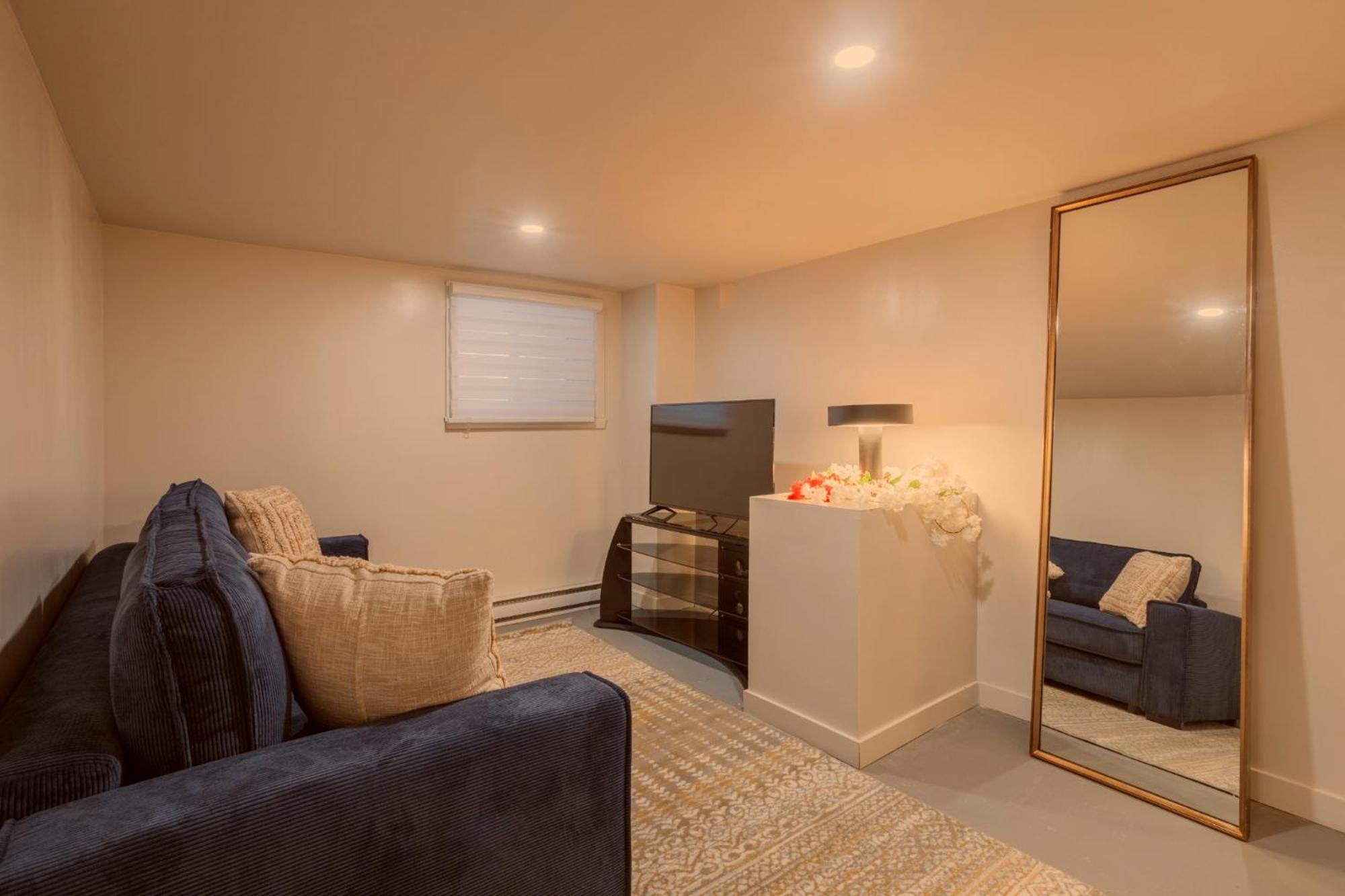 Stylish 4br In The Heart Of Plateau Apartment *